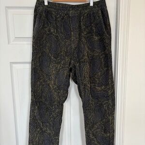 Carhartt WIP Flint straight leg Corduroy pants in Paisley Print size M